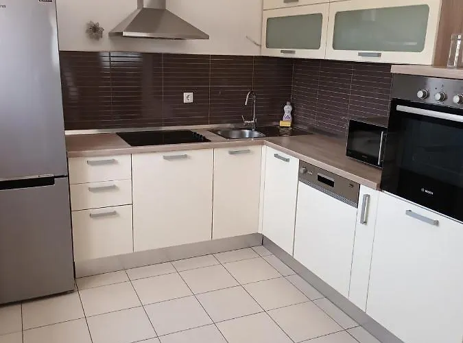 Family Friendly House With A Swimming Pool - 21939 Casa de Férias Šibenik